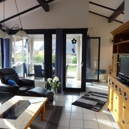Nettes In Grosswuerden Mit Garten * Butjadingen